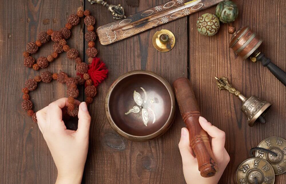 マーラービーズやティンシャなどの瞑想グッズ