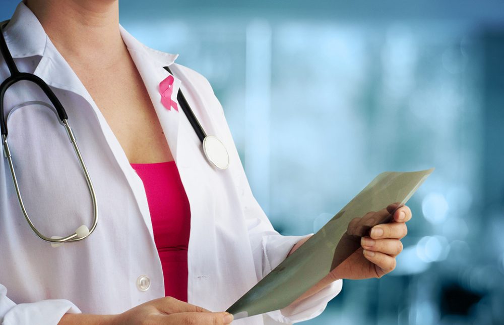 乳腺科医が語る”乳がんとヨガ”Vol.4 ~乳がん患者さんがヨガをやる上での注意点~