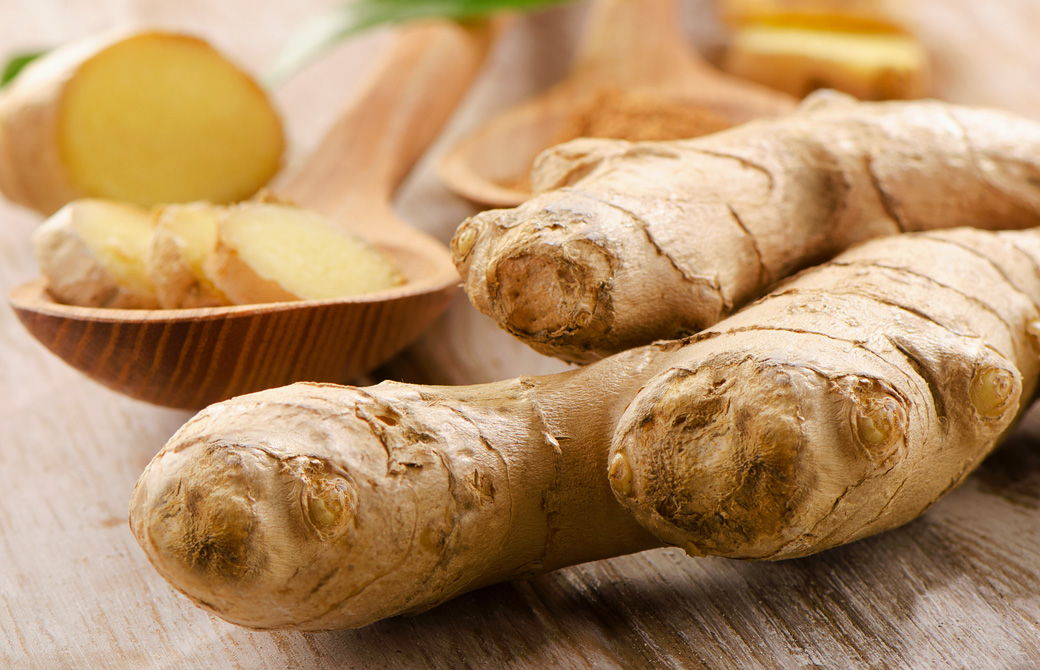 ショウガとスライスショウガ