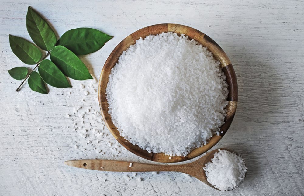 「お塩を使ったお手軽スキャルプケアで頭皮からデトックス」