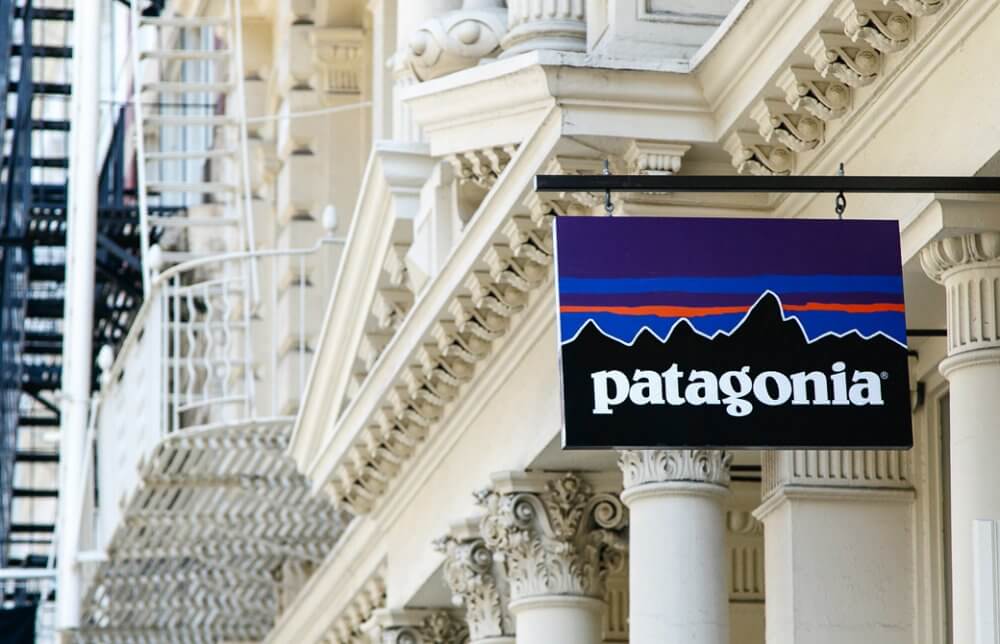 ニューヨークSOHOのパタゴニアの看板