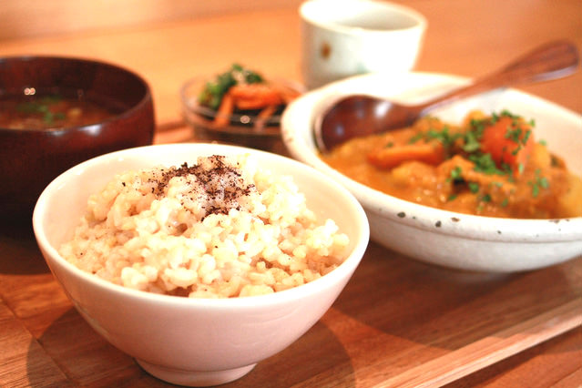 飯野さんは食べる時の心の持ち方も非常に重要だとおっしゃっていました。