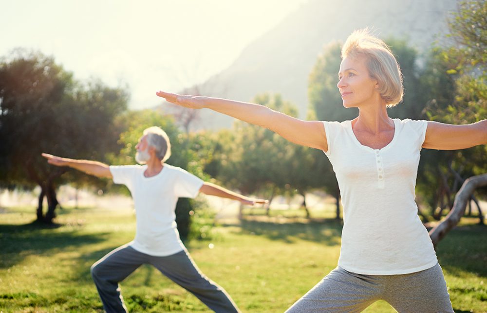 シニア（高齢者）にヨガを教えませんか？