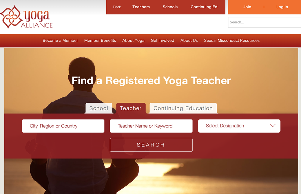 全米ヨガアライアンスWEBサイト