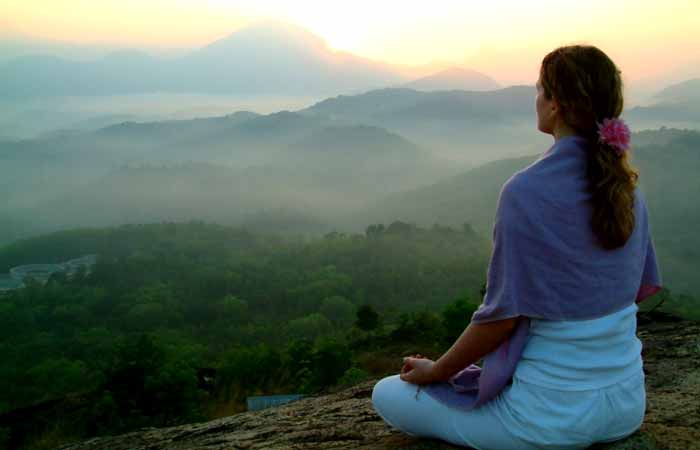 日本でも本場インドのヨガが学べる!