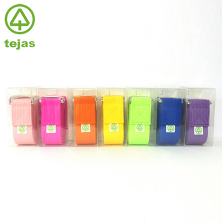 テジャスのカラフルなヨガベルト