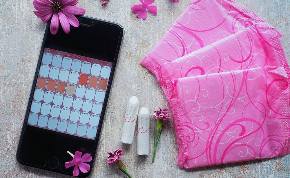 元看護師に聞いた！生理中のヨガ：やっていいこと・ダメなこと