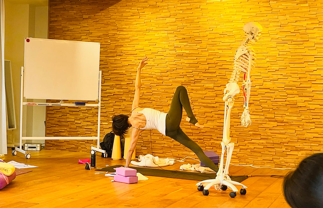 ヨガにも筋肉が必要