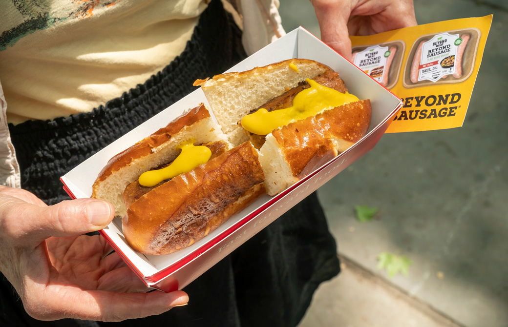 ビヨンド・ソーセージを使ったホットドック