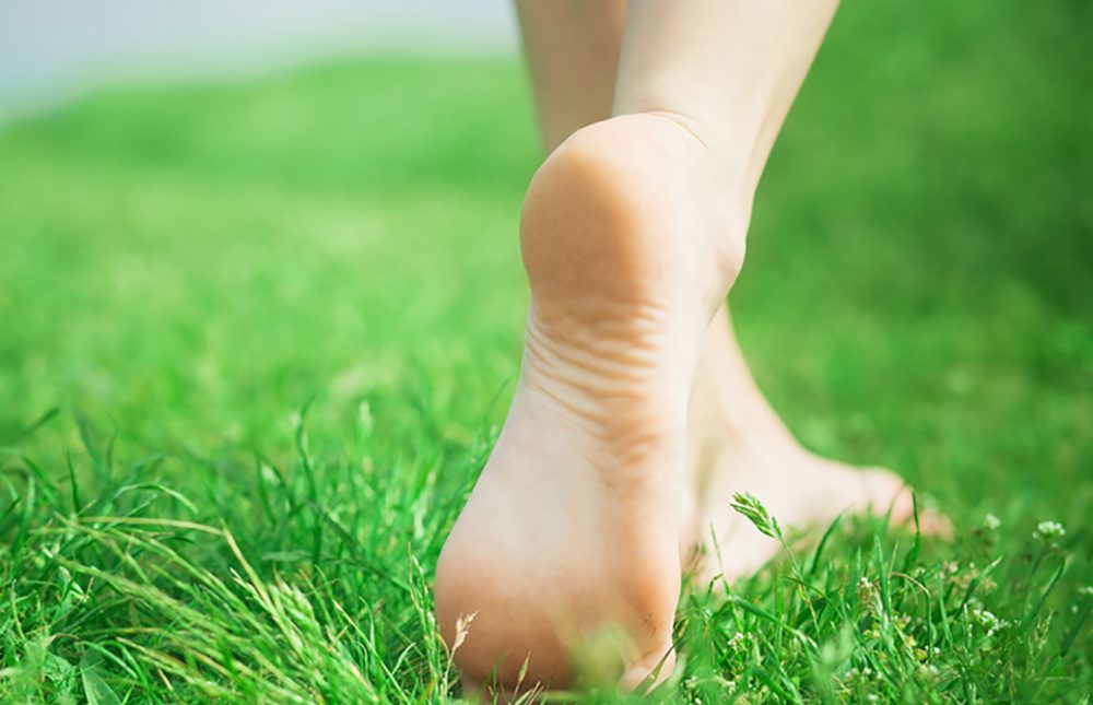 土踏まずは重要だった！？ 脚の疲れは扁平足（へんぺいそく）を疑え！