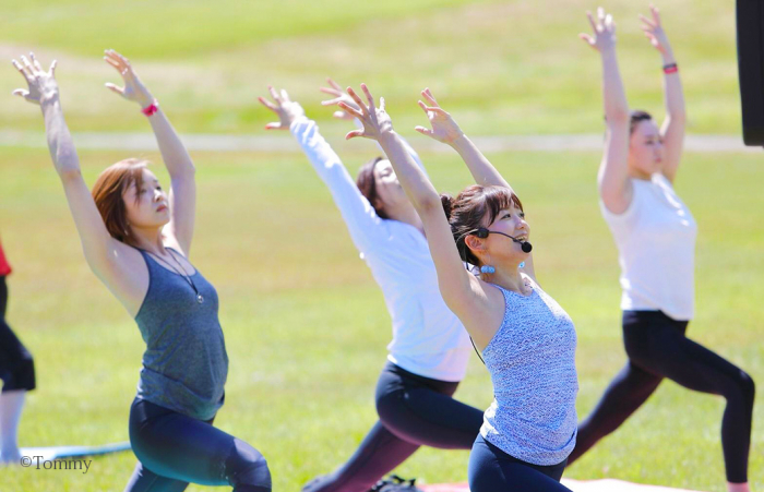 西畑亜美先生「ハタフローヨガ」