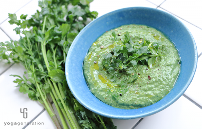 パクチーとお豆腐のグリーンディップ