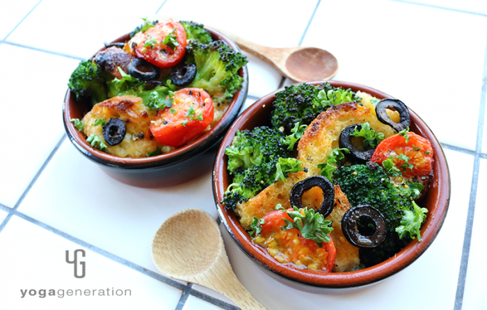 小さい器に入った野菜たっぷりフレンチトースト