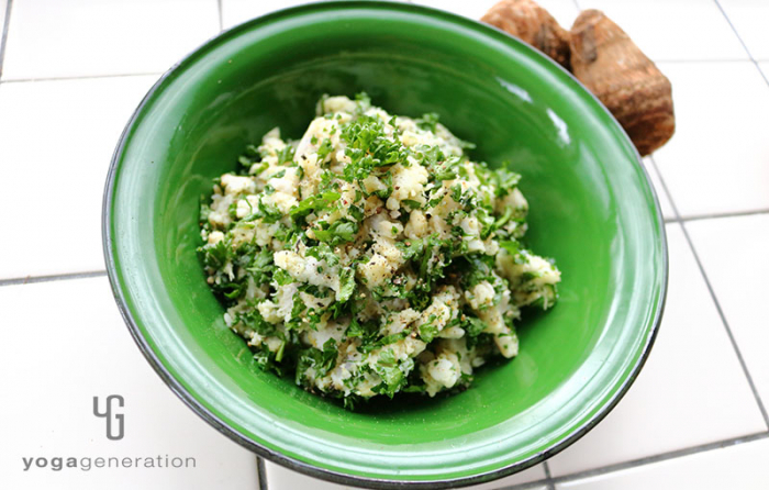 里芋とたっぷりパセリのスパイシー・カレー・サラダ