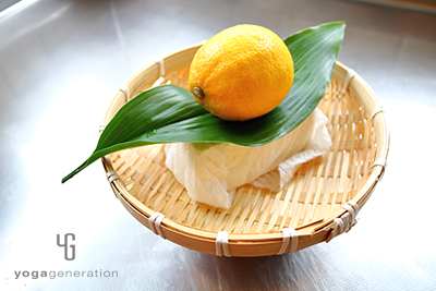 豆腐の水を切る