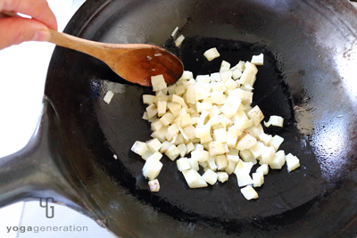 レンコンを炒める