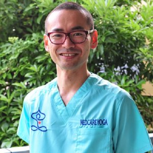 中野 輝基 医師 メドケアヨガ共同代表