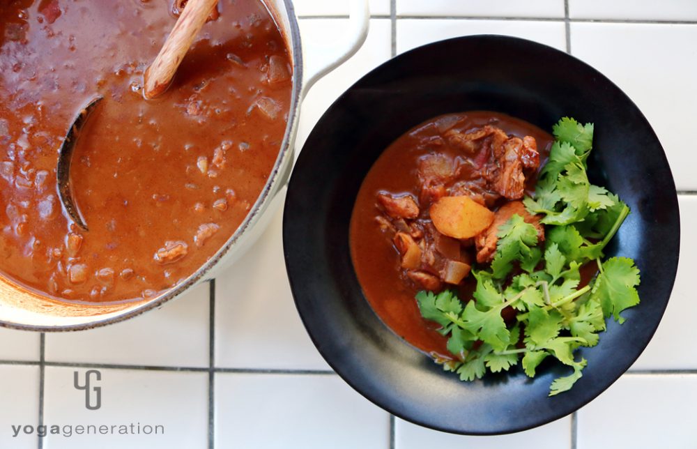 ジャガイモと鶏肉でメキシカン・スパイシー・チョコ・スープ