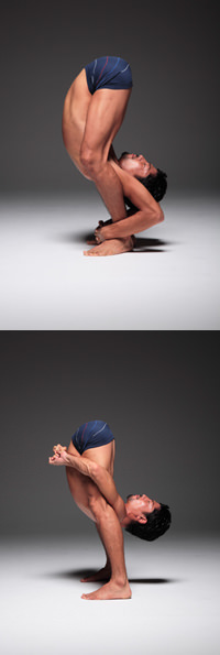 ティッティバーサナCをする更科有哉