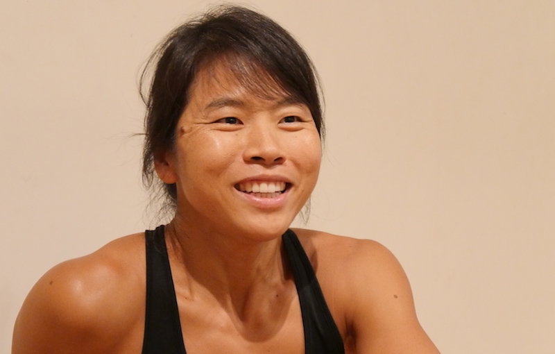 笑顔のヨーコ・フジワラ先生