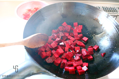 ビーツを炒める