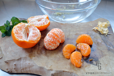 みかんを下ごしらえする