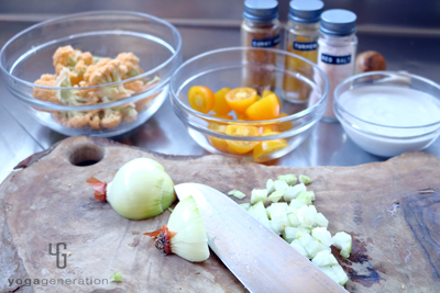 素材をカットする