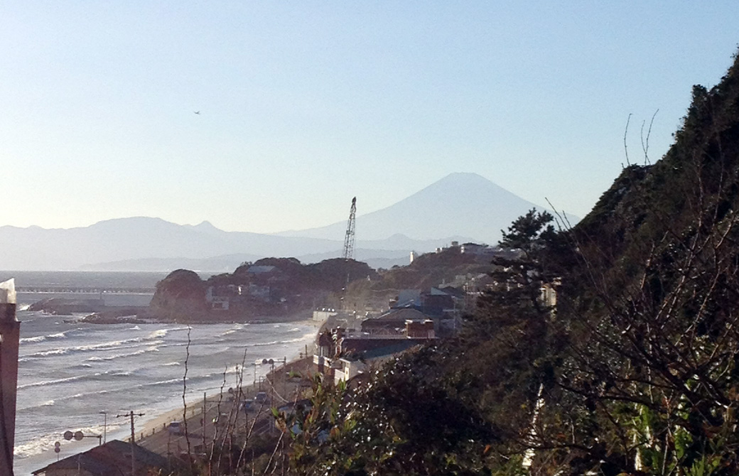 Mahokoのブログ 鎌倉から臨む富士山