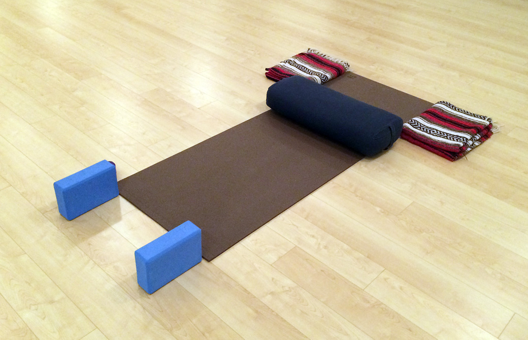 mahokoのブログ ヨガフォーキャンサーで使う基本的なヨガプロップス