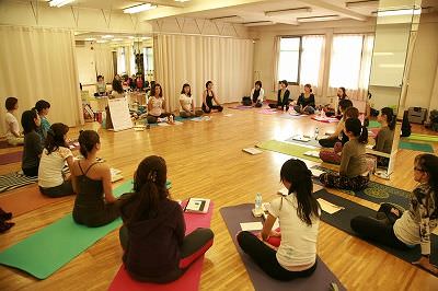 ヨガエド講座風景