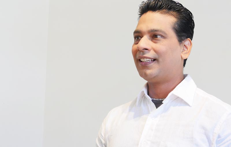 クリシュナ・グルジ先生