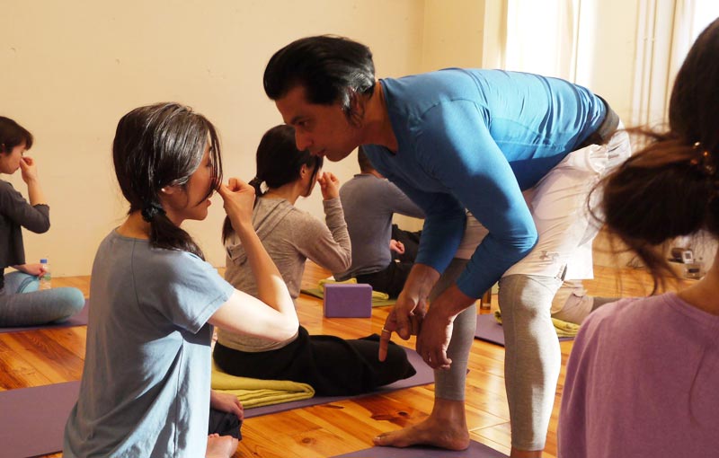 ヨガセラピー講座風景