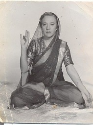 インドラ・デヴィ