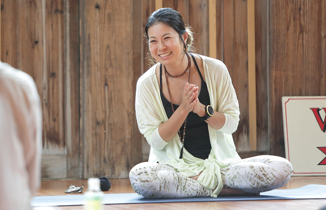 フリーインストラクターになりたい!どうしたら魅力のある指導者になれる? | ヨガジェネレーション yogageneration