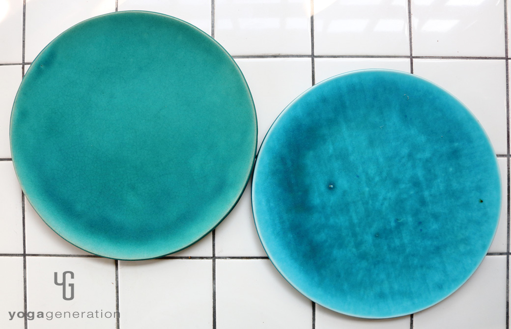 沖縄から仕入れたゆるベジプレート2枚