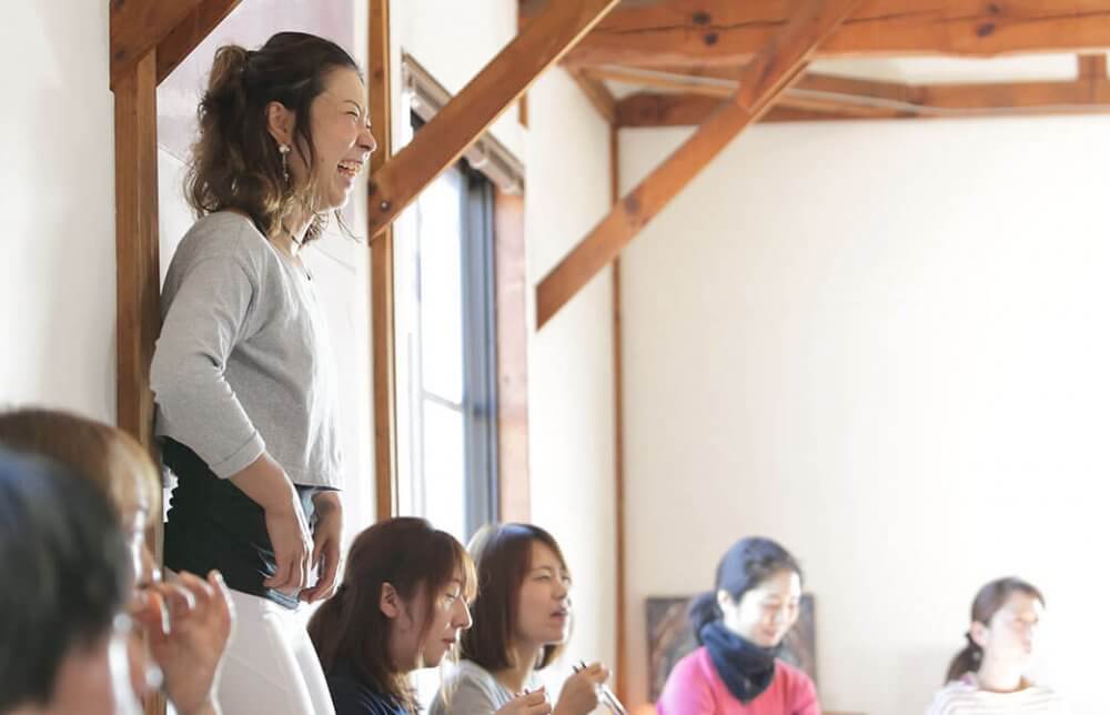 “地方と都会”ヨガ講師に有利なのはどっち？