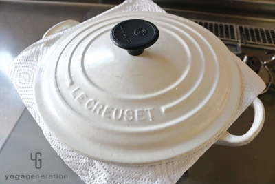 鍋ごと寝かせる