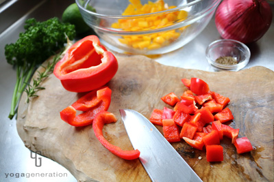 パプリカをカットする