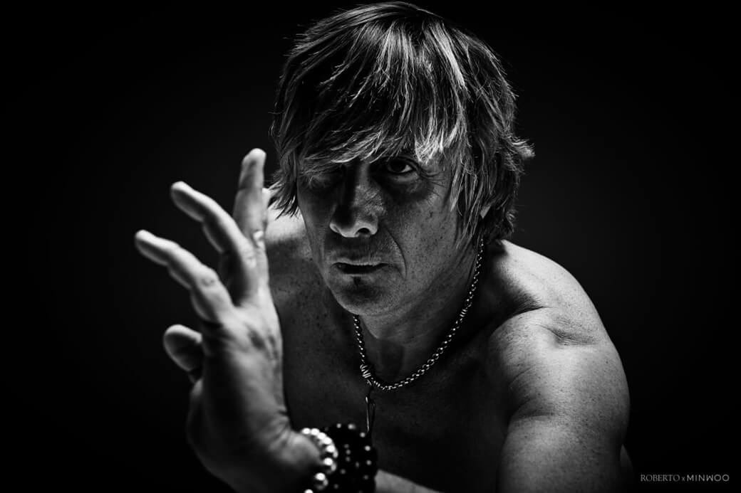 イタリア人ヨガ講師、ロベルト・ミレッティ