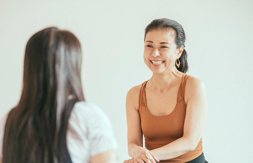 久美子先生の優しいお人柄が、ヨガジェネスタッフも大好きです。