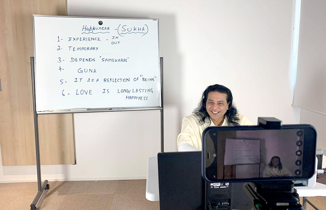 グルジが新潟から哲学クラスをしている様子