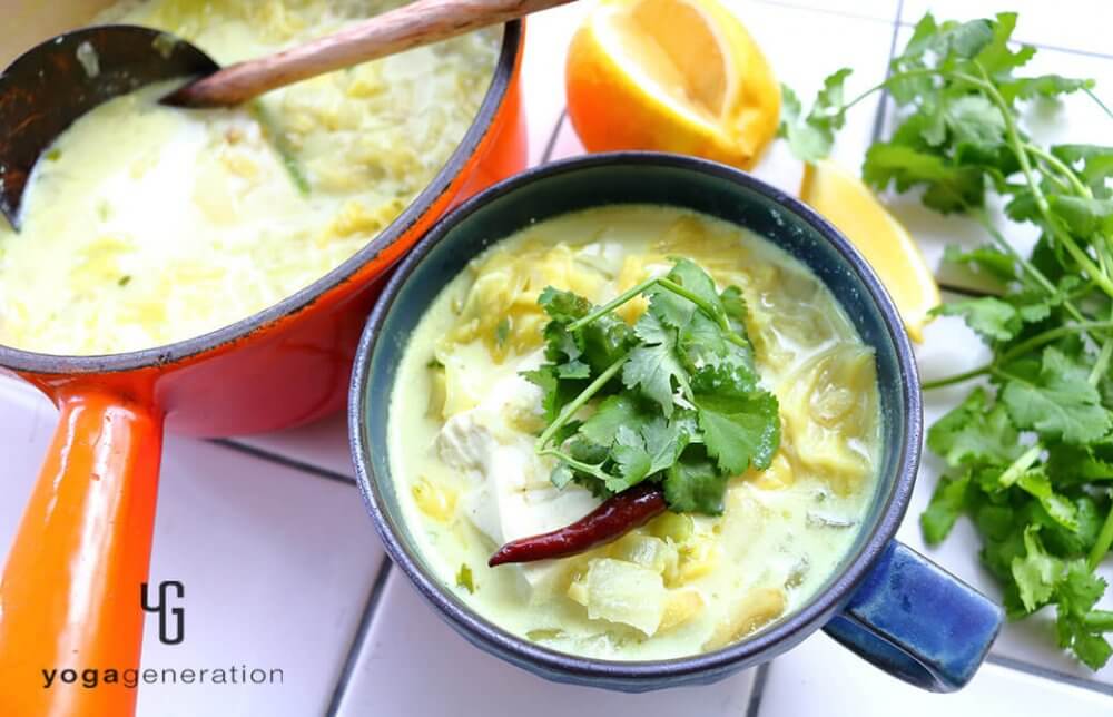 レモン香る♪お豆腐とキャベツのココナッツミルクスープ