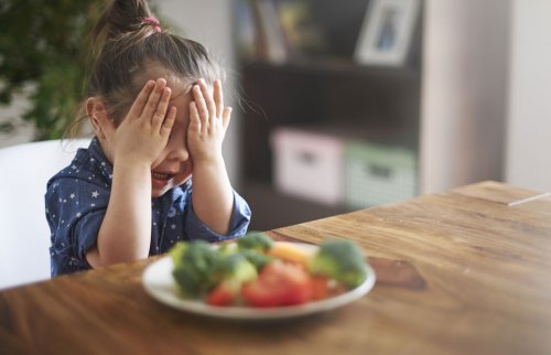 野菜が嫌いな女の子