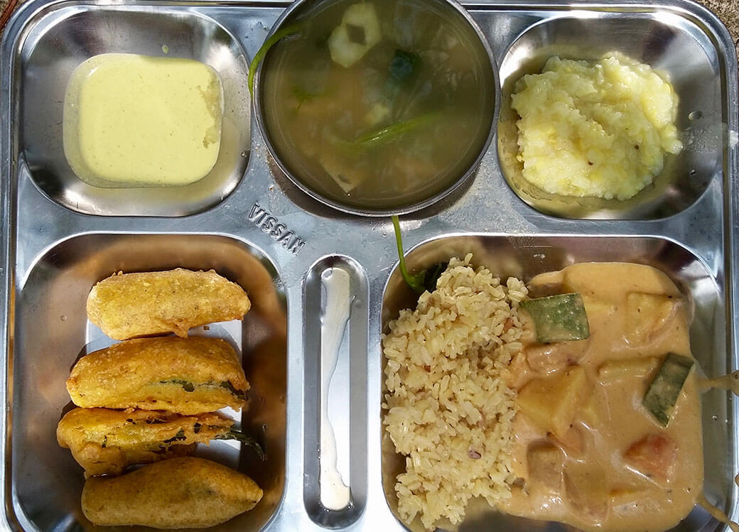 アシュラムのベジタリアン食