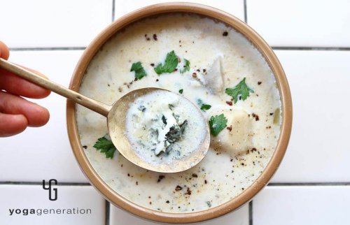 レンコンとサトイモのブルーチーズ・スープ