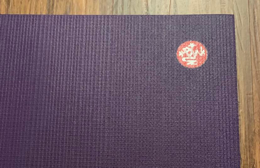 ヨーコ先生の愛用品。マンドゥカのプロマット。カエルのマークが目印。