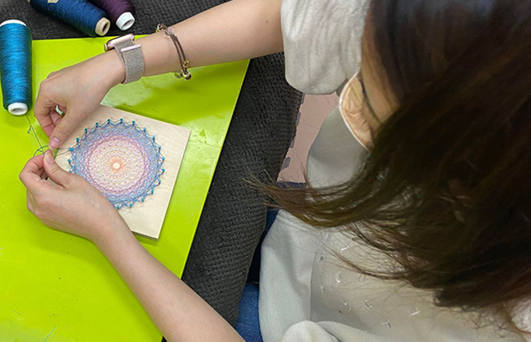 糸をひたすらかけていく作業は無の境地