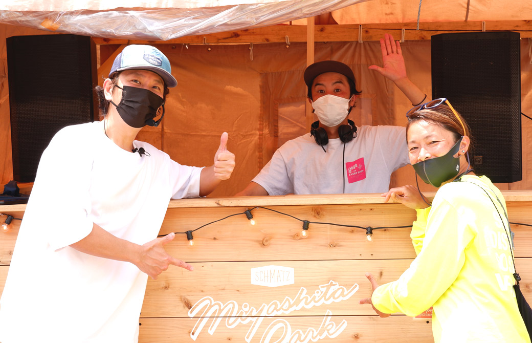 MaikoさんとMiyaさんとSohilaさんの3ショット 