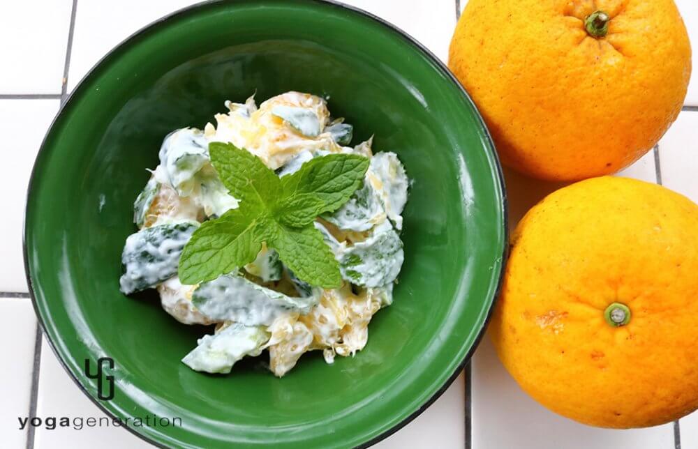 夏みかんとキュウリのミントヨーグルトサラダ