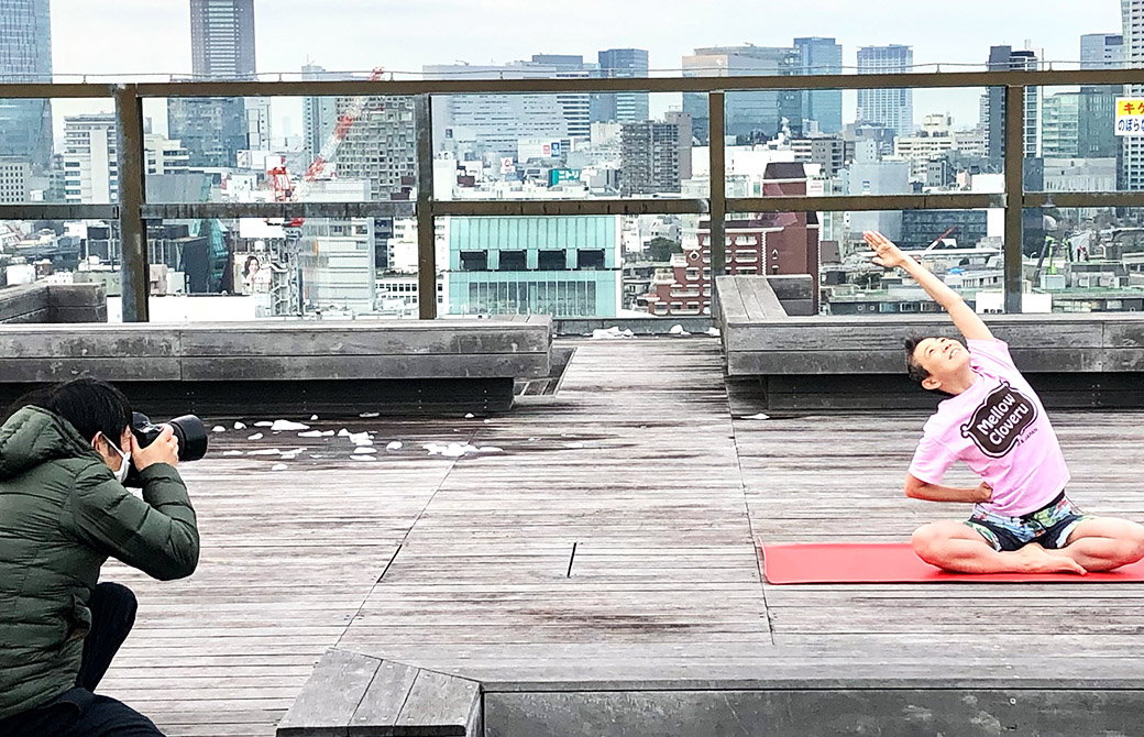 高尾先生の本の撮影風景